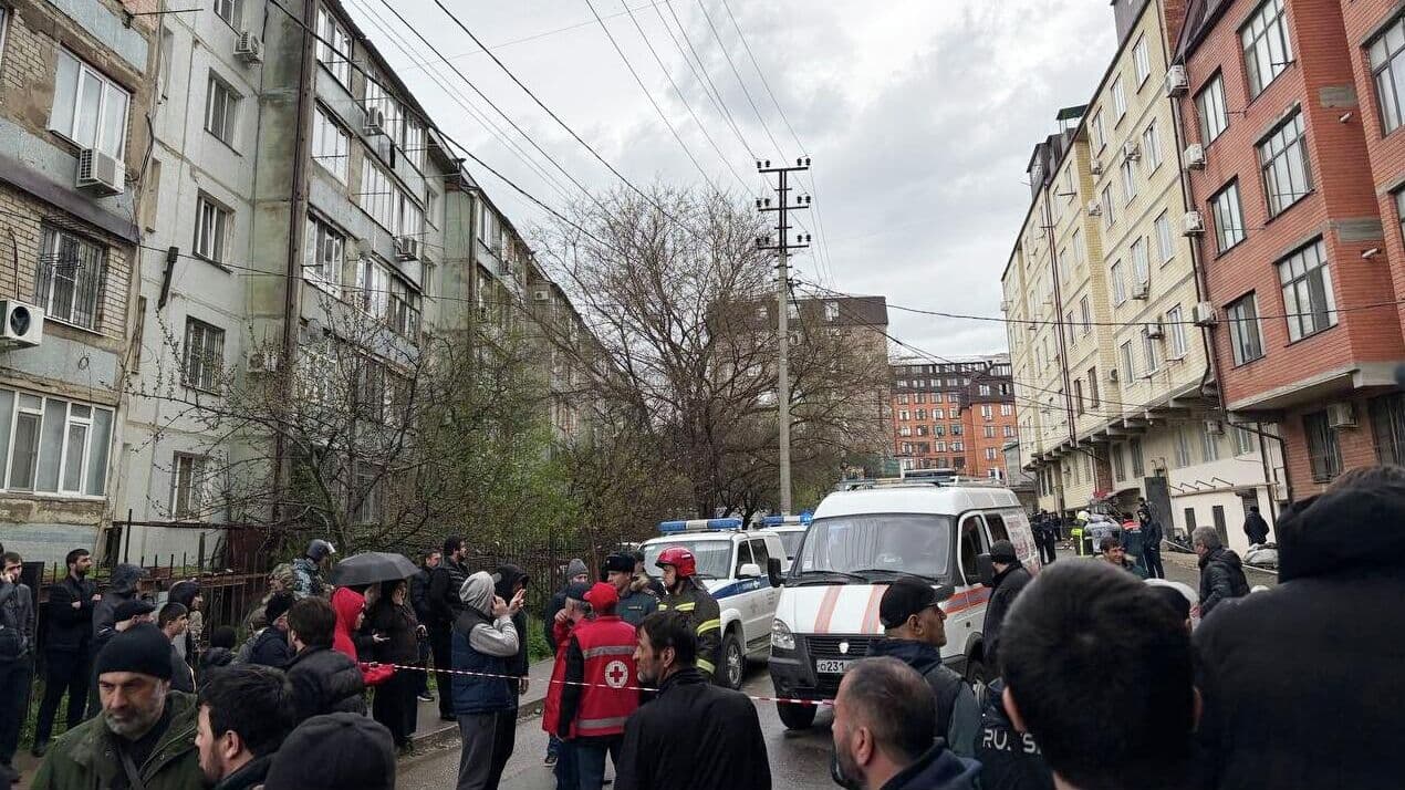 В Махачкале начали обследование домов, попавших под угрозу обрушения