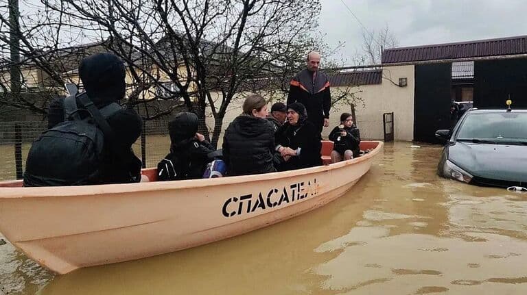 Путин дал поручения по ликвидации последствий наводнения в Дагестане