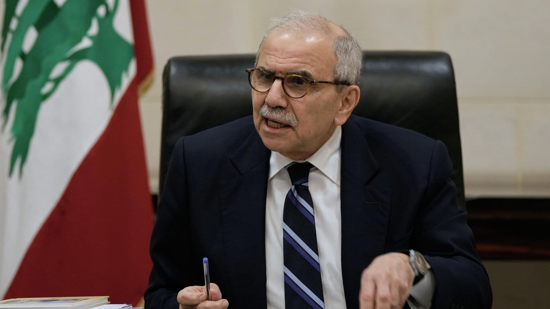 Премьер Ливана осудил нападение на миротворцев ООН на юге страны