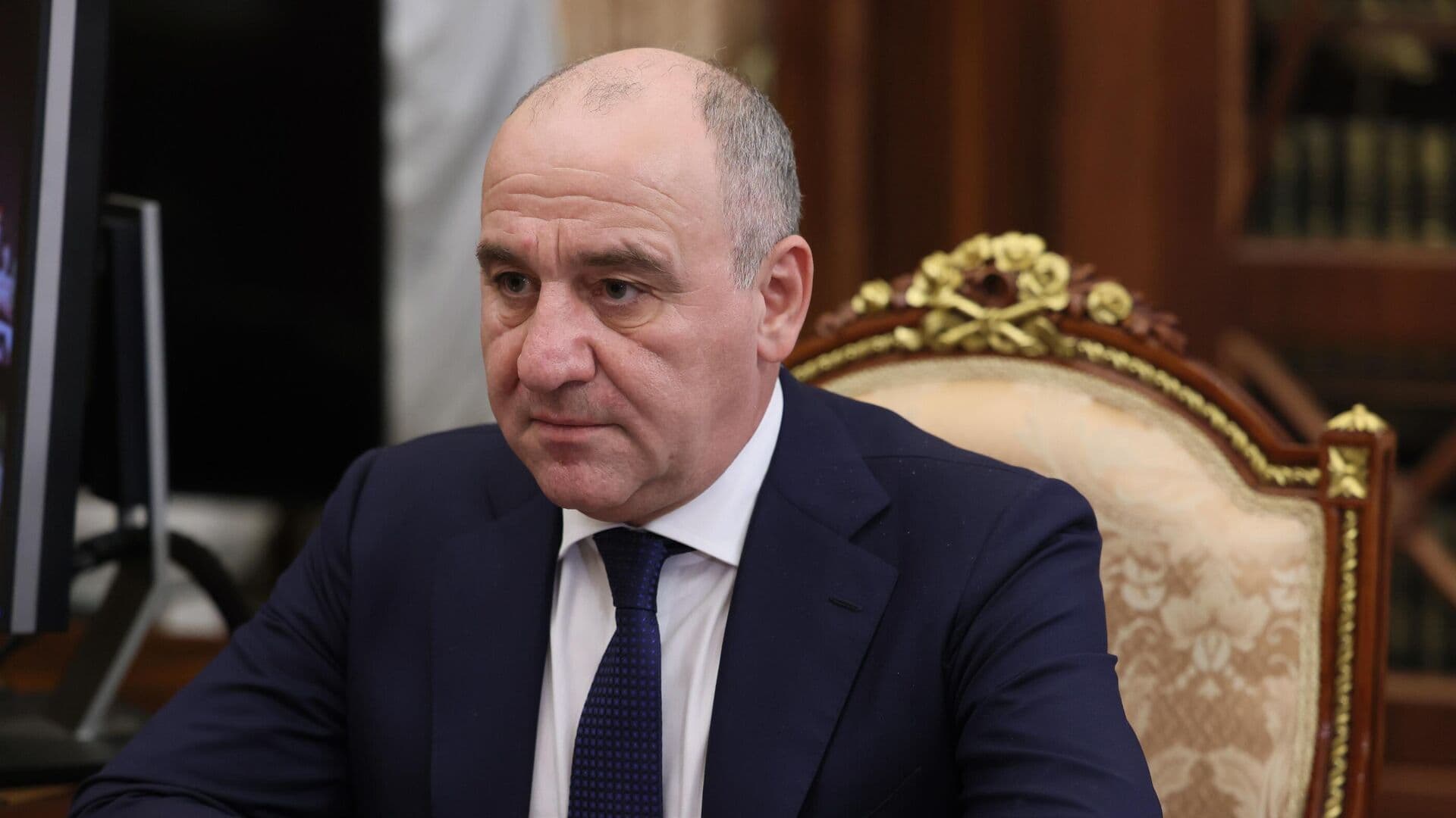 Глава КЧР поздравил коллектив Регионального сосудистого центра с юбилеем