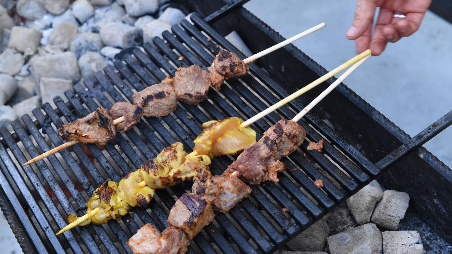 Дачников предупредили о штрафе за приготовление шашлыка на участке