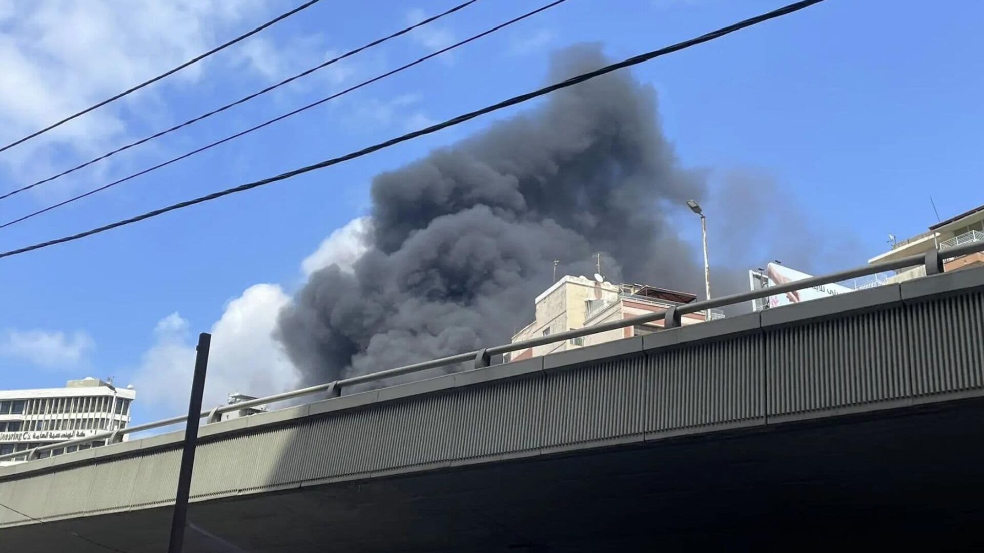 Корреспондент РИА Новости попал под обстрел в Бейруте