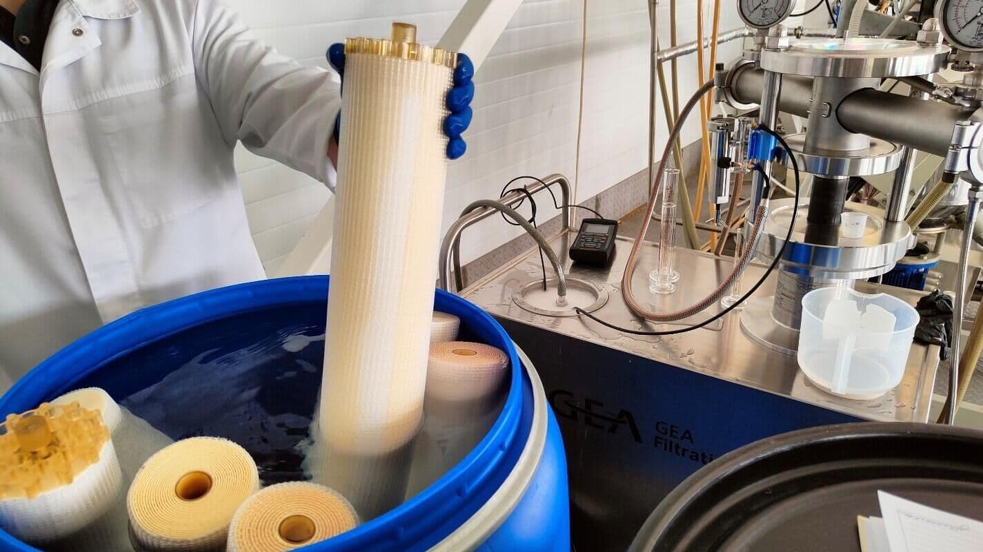 Кавказские ученые предложили получать чистую воду из молочных отходов