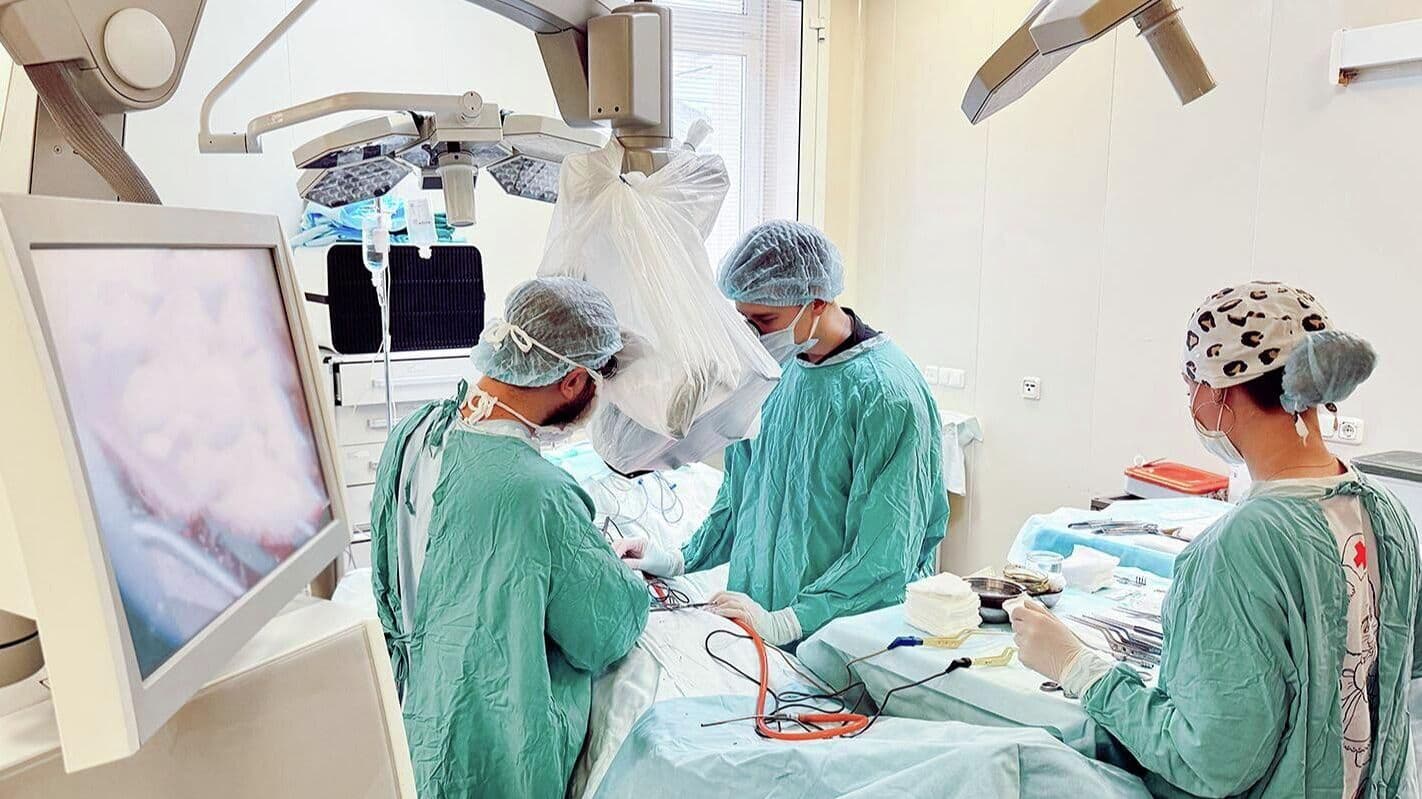 В Москве врачи спасли двухмесячного ребенка с крупной опухолью мозга