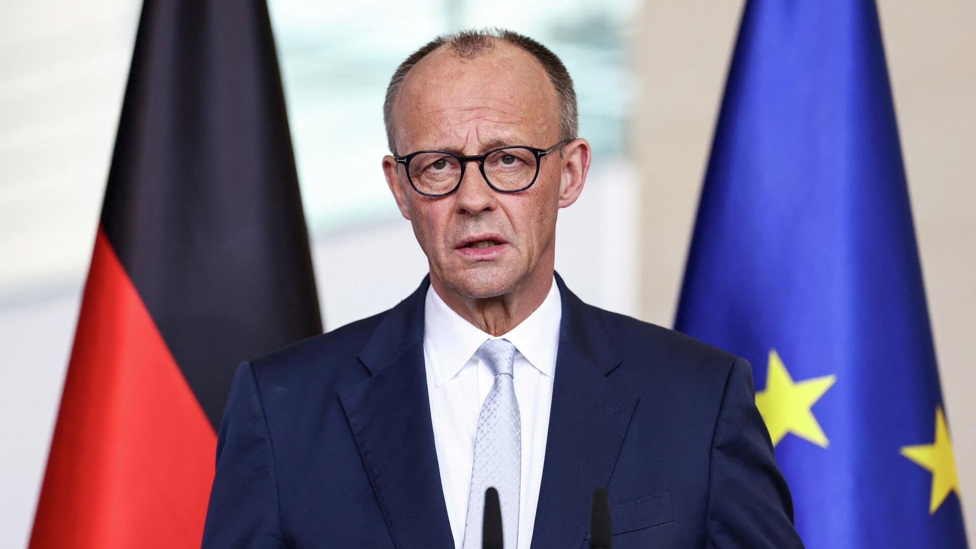 В Германии раскритиковали стремление Мерца помочь Украине