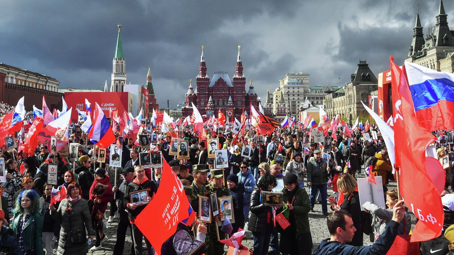 Шествие "Бессмертного полка" пройдет в смешанном формате