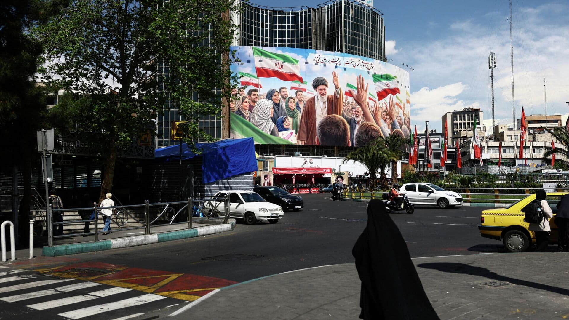 МИД Ирана заявил о недоверии к переговорам с США