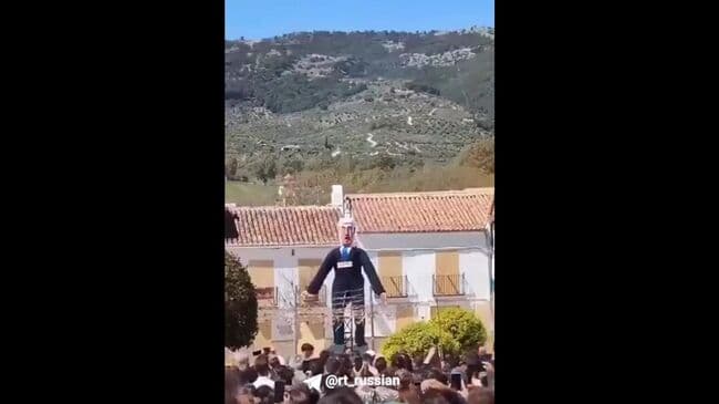 В Испании сожгли чучело Нетаньяху