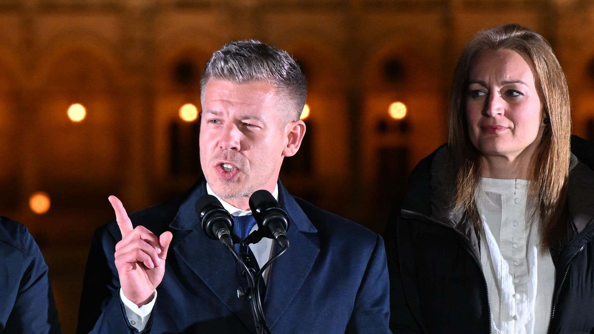 Мадьяр поблагодарил Москву и Пекин за принятие результатов выборов