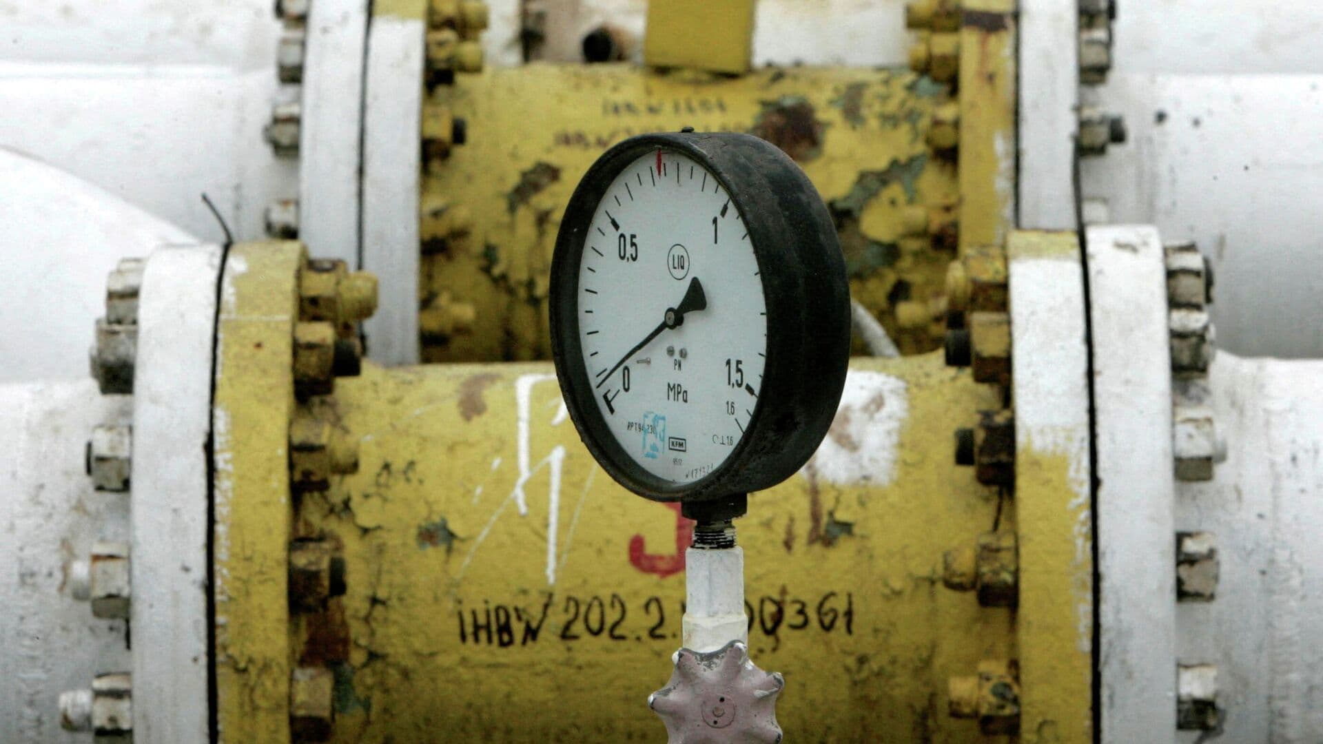 Зеленский утверждает, что нефтепровод "Дружба" отремонтируют в апреле