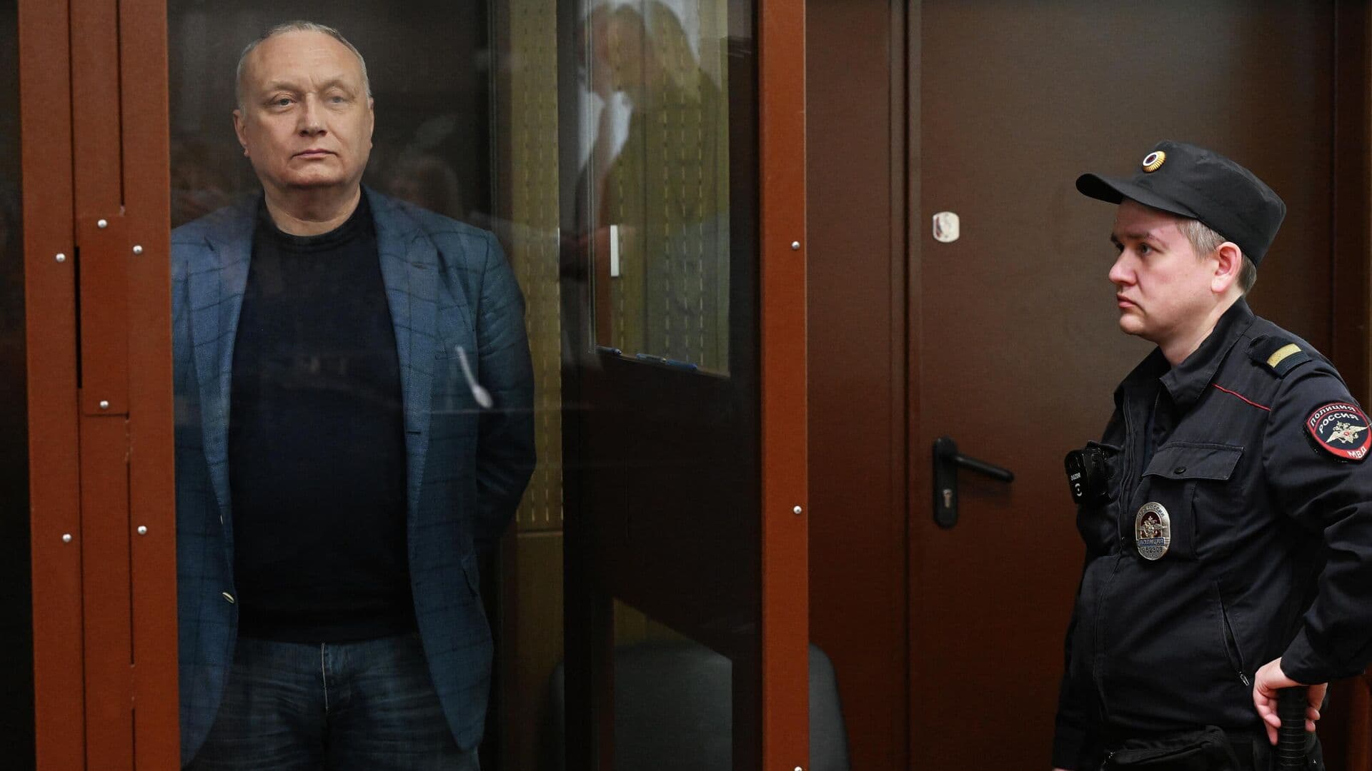 Суд вынес приговор экс-сенатору Савельеву за организацию убийства