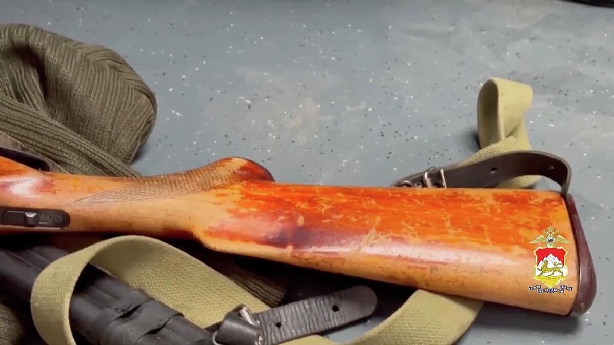 У мужчины, напавшего на букмекерскую контору во Владикавказе, нашли ружье