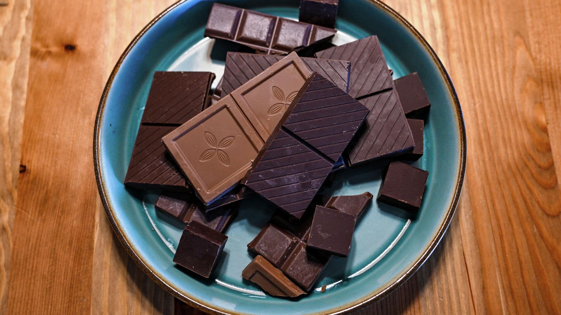 Врач рассказала о способности шоколада улучшать настроение