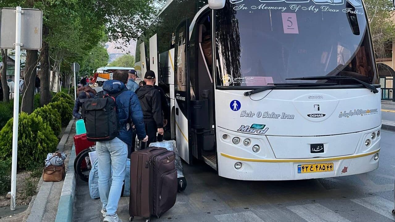 Оверчук поблагодарил Азербайджан за помощь в эвакуации россиян из Ирана