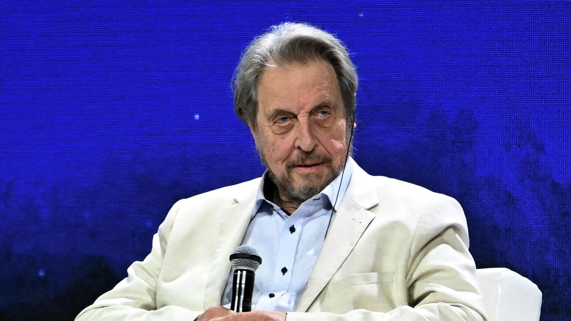 Через 50 лет развитый мир будет находиться в России, считает отец Маска