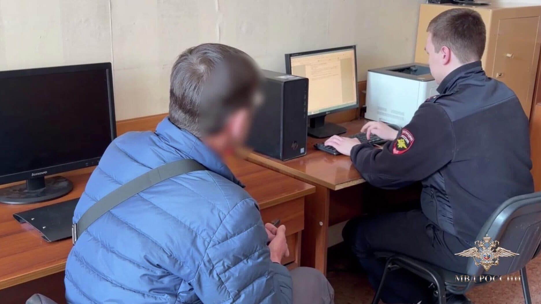 У мужчины из Ачинска, избившего подростка обувной ложкой, есть судимость