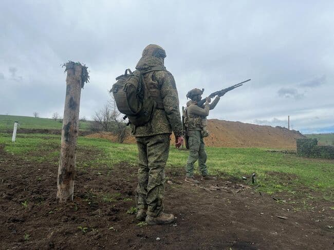 "Атакуем с воздуха и с земли". Какую защиту от дронов придумали штурмовики