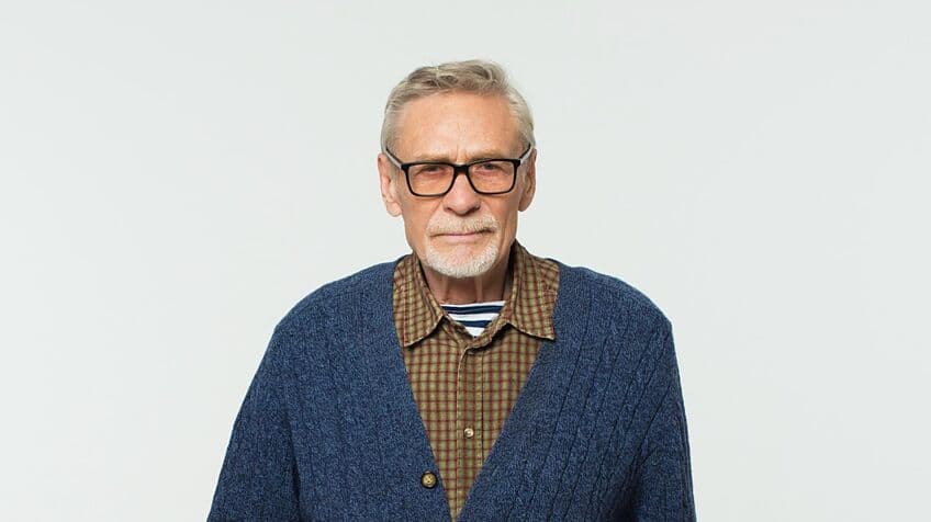 Александр Михайлов — о новом кино, фильме "Любовь и голуби" и Донбассе Александр Михайлов рассказал о новой роли и съемках в фильме "Любовь и голуби"