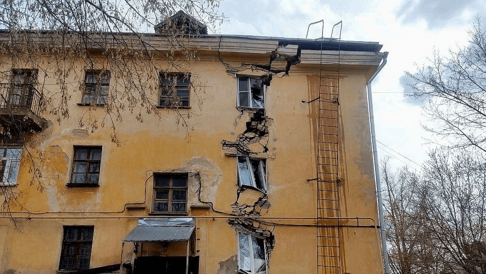 В нижегородской Балахне объявили режим ЧС из-за угрозы обрушения дома