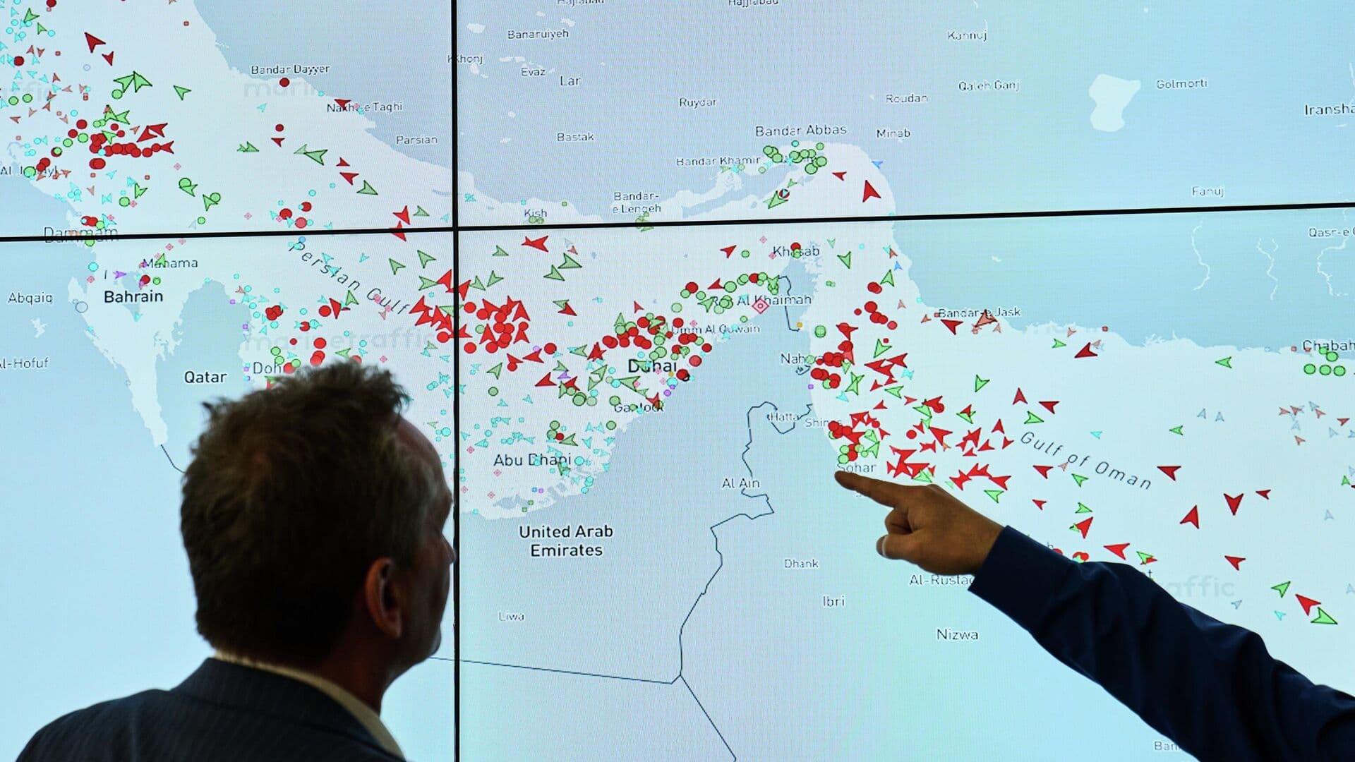 КСИР заявил о новом режиме судоходства в Ормузском проливе