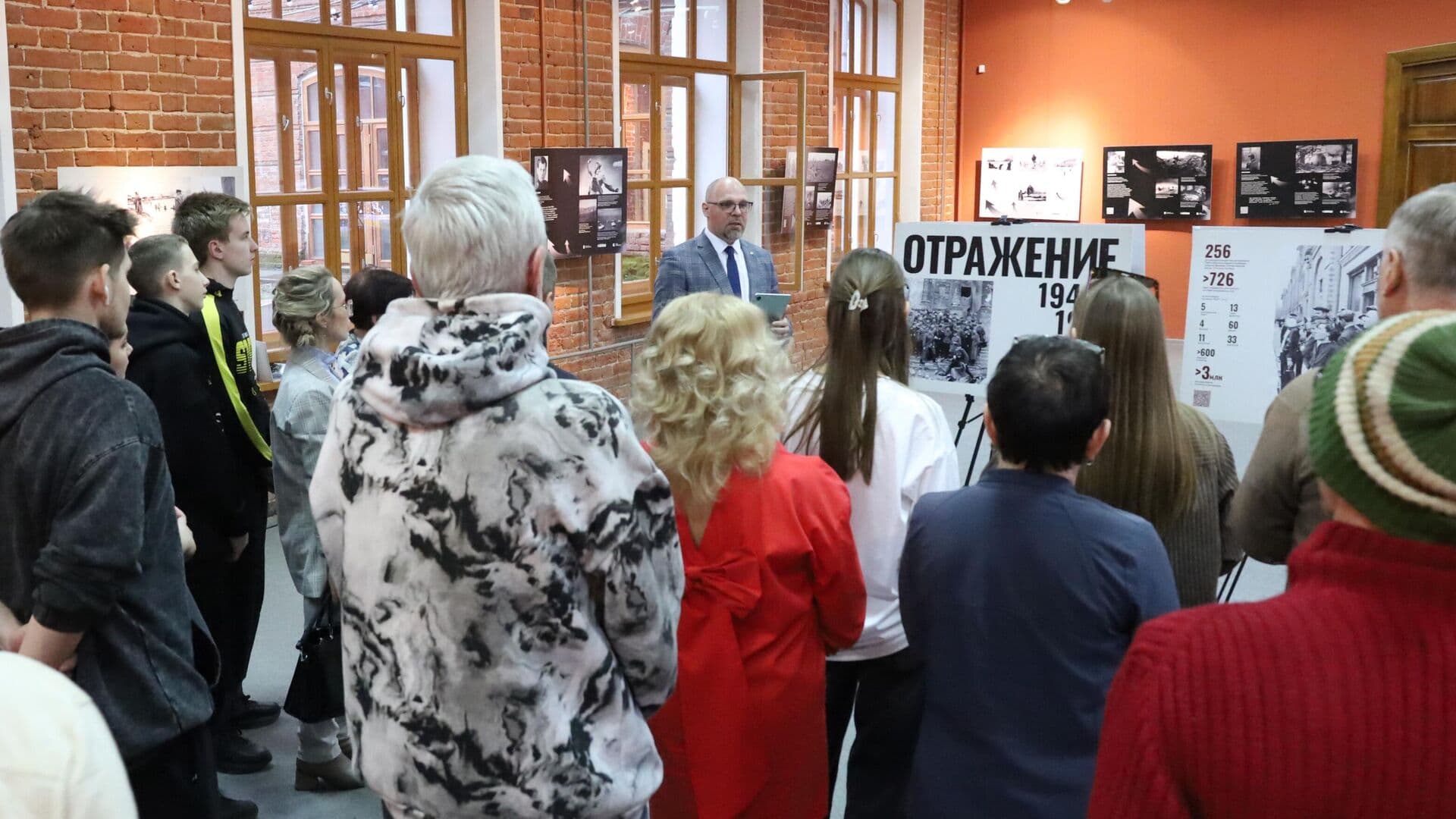 Отражение войны. Пермяки познакомились с уникальными фотоматериалами