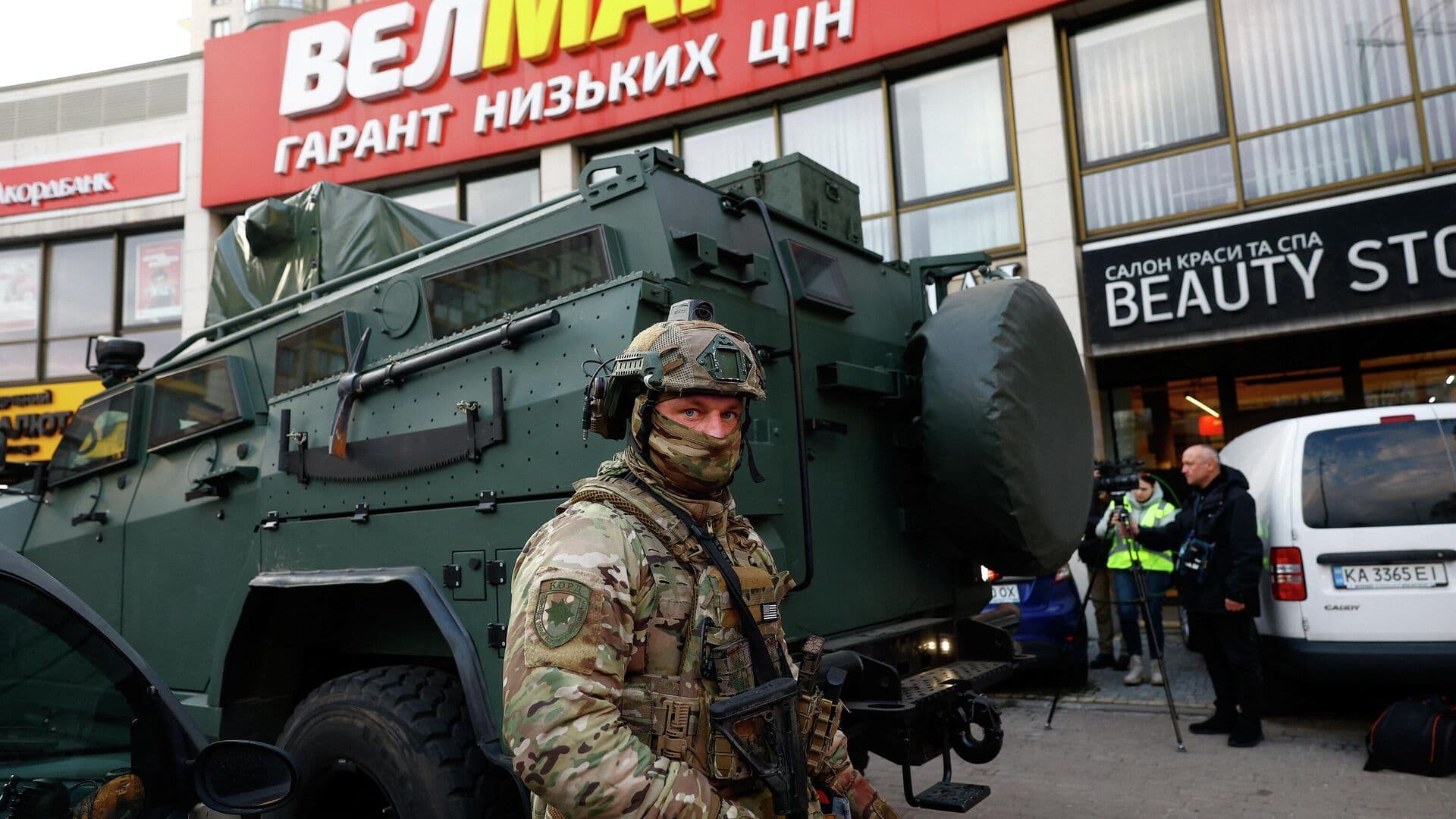 В результате стрельбы в Киеве пострадали 15 человек