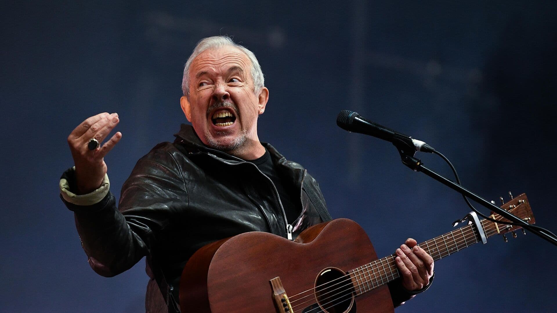 В Кишиневе отменили концерт Макаревича* и Вайкуле