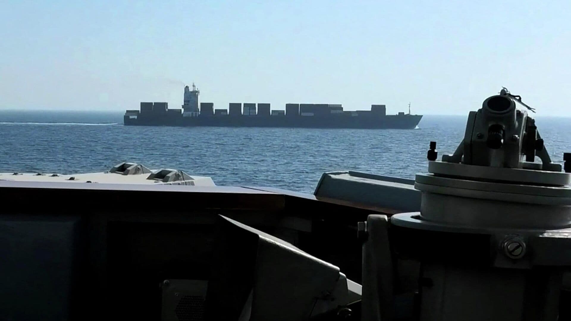 Иран ответит США, когда экипаж захваченного судна будет в безопасности