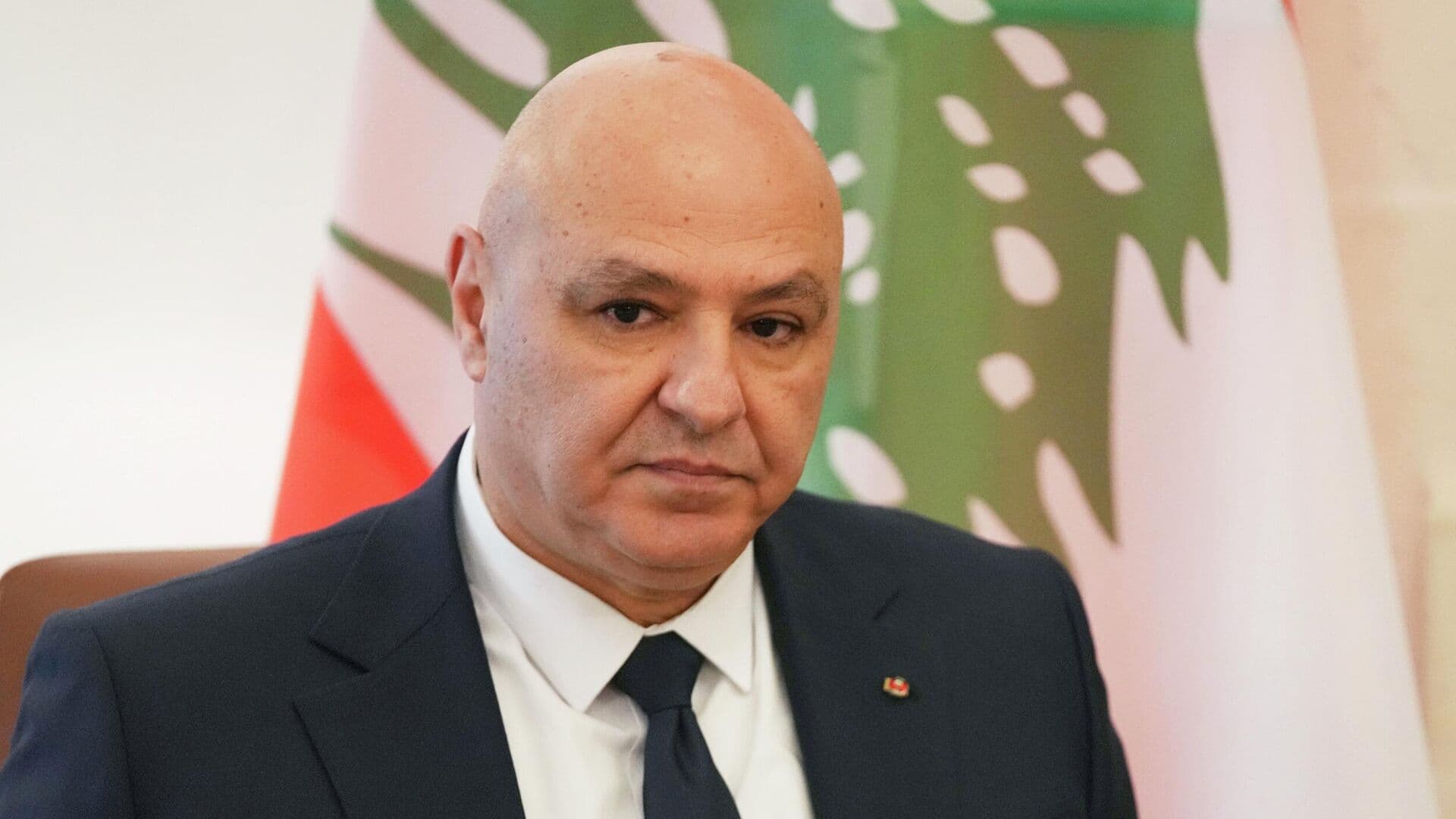 Президент Ливана призвал Израиль к полному прекращению огня
