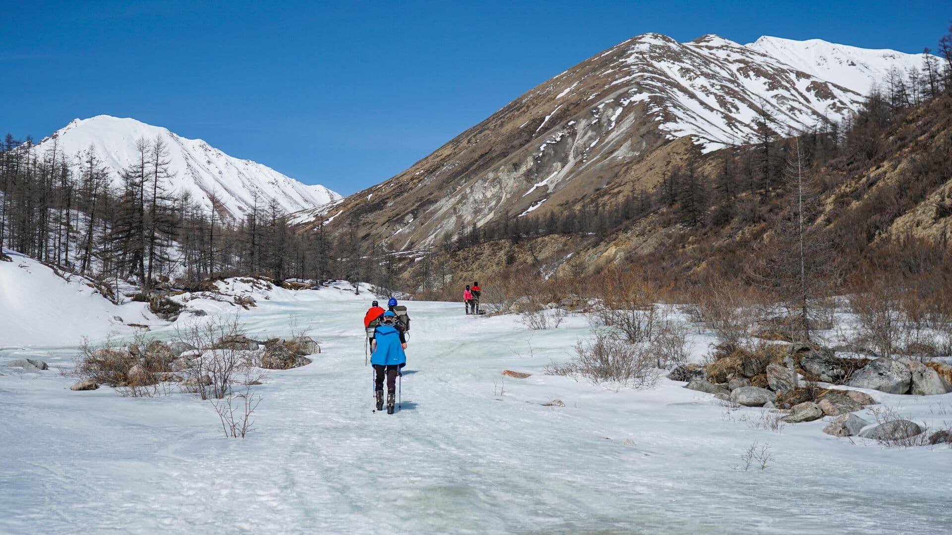 В Бурятии назвали возраст туристов, восходивших на гору Мунку-Сардык