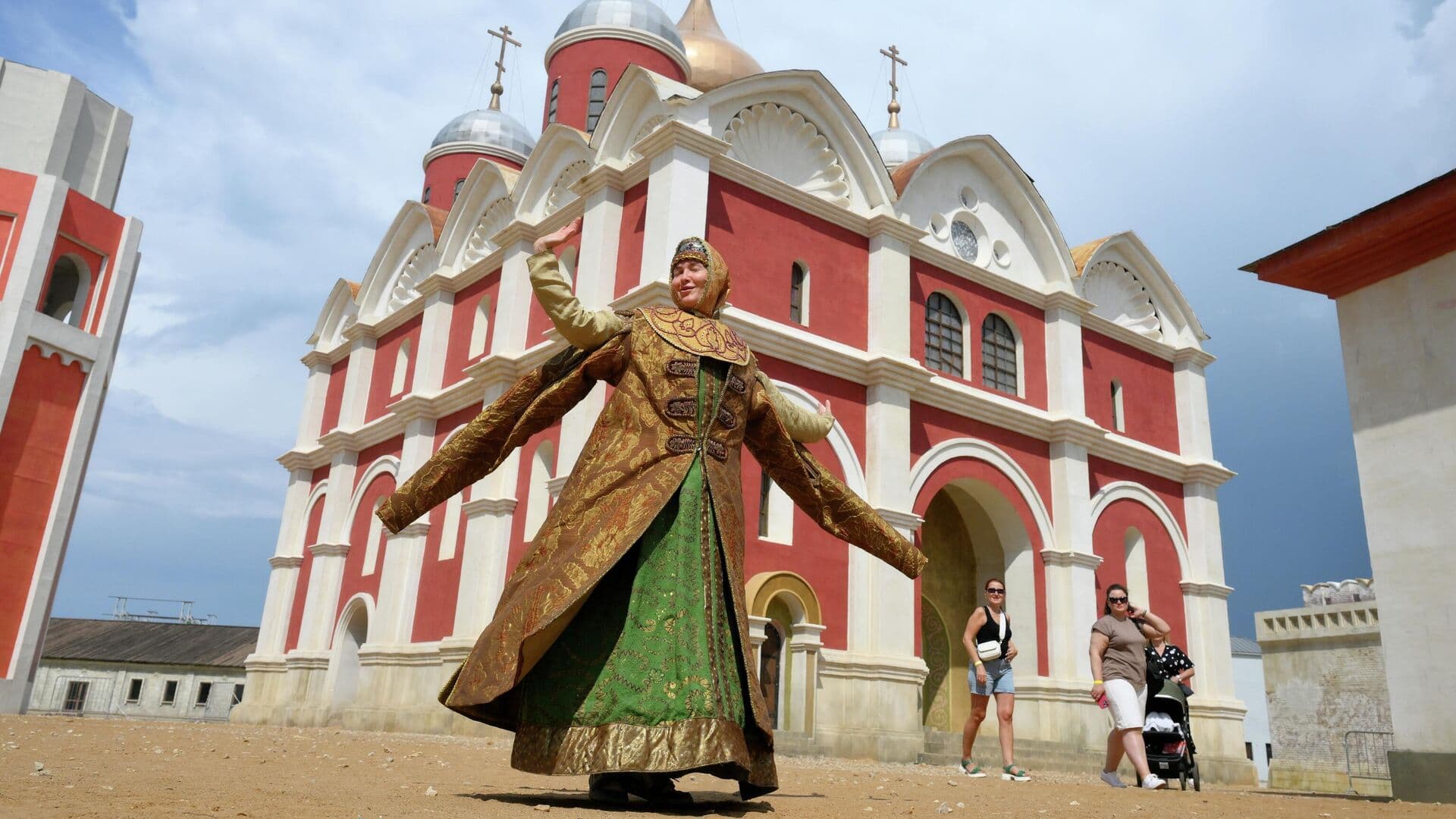 Открой Москву заново: куда сходить тем, кто уже был в Кремле и Третьяковке