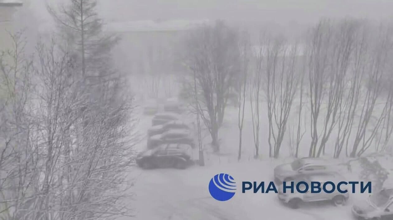 Мурманск накрыла сильная метель