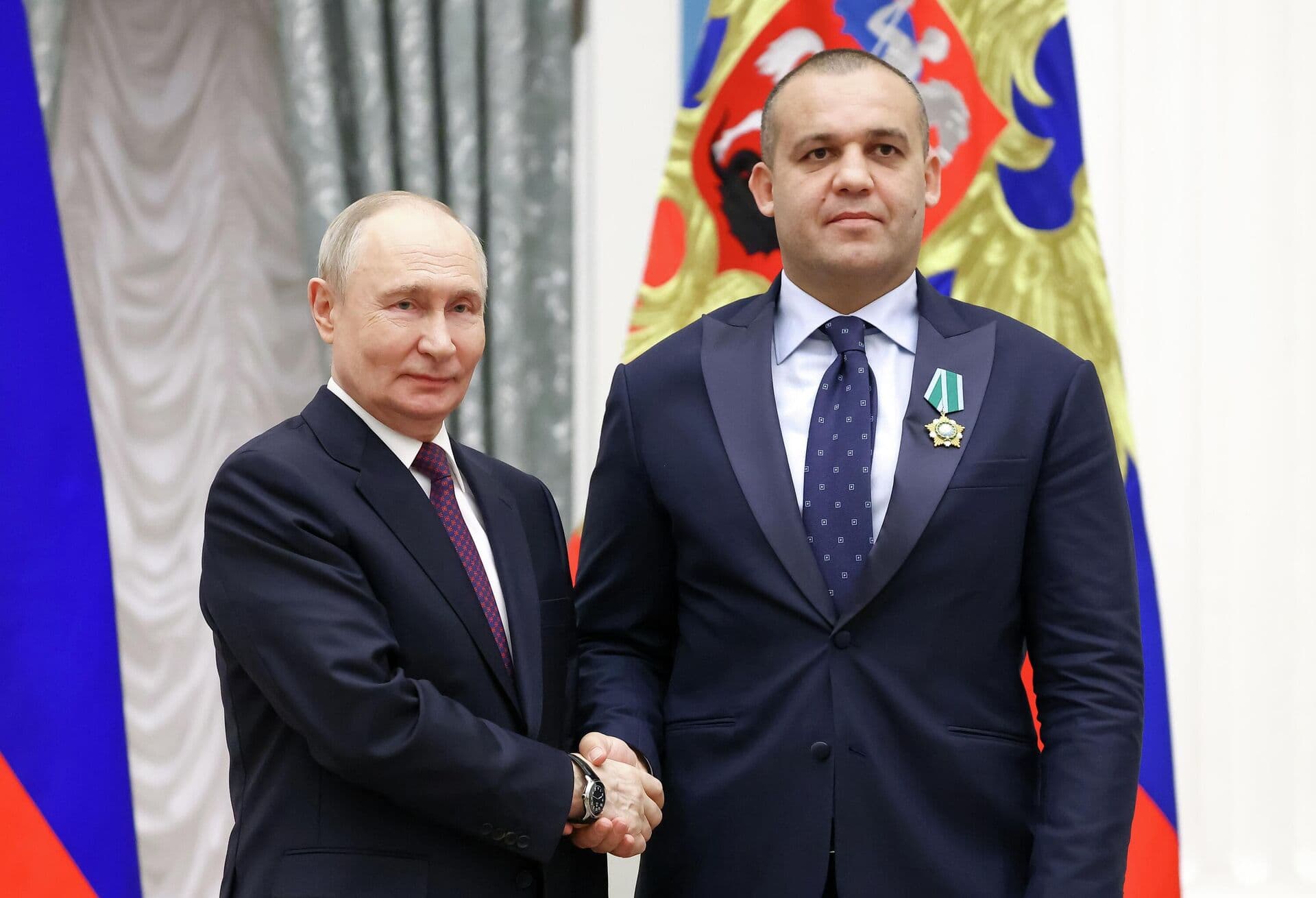 Путин заявил о достойном возвращении россиян на международные состязания