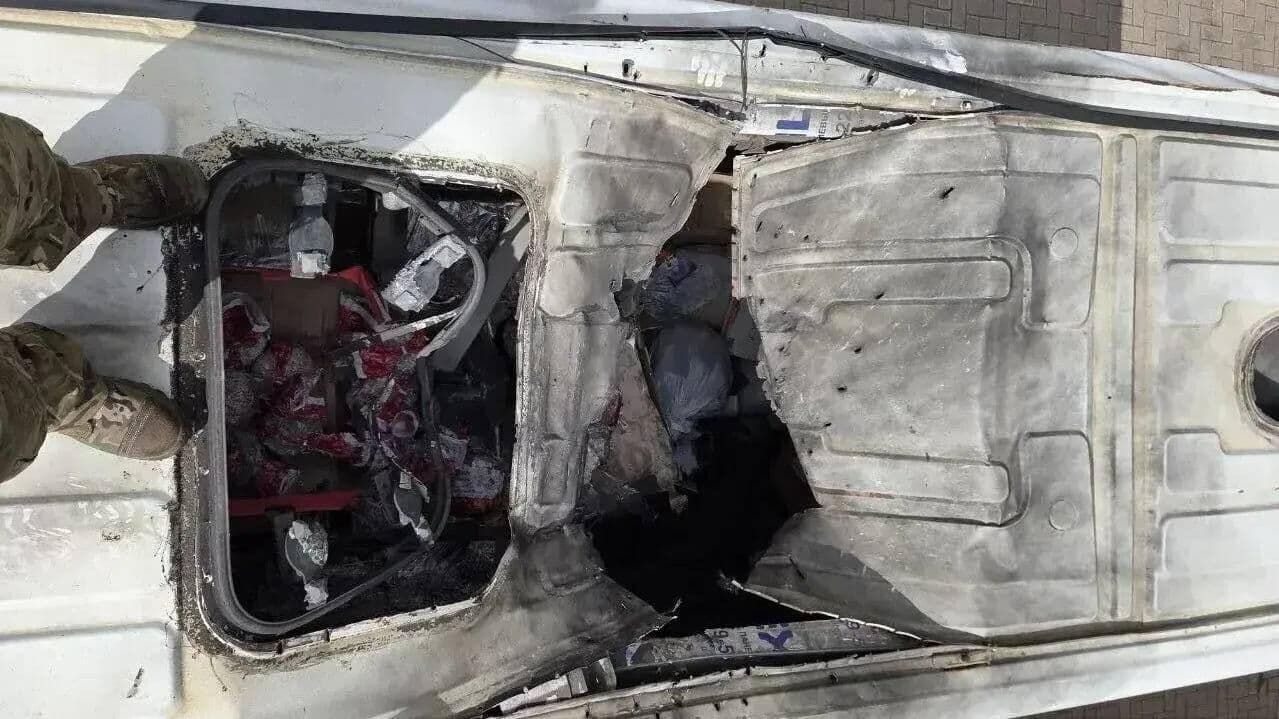 Украинский беспилотник атаковал машину волонтеров из Севастополя