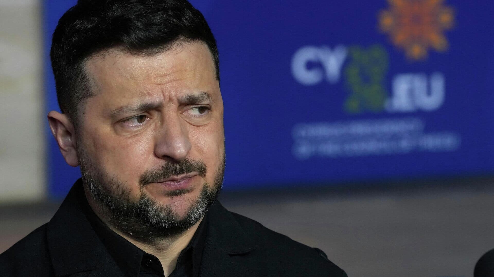 Зеленский устроил истерику после ответа на террористические атаки ВСУ