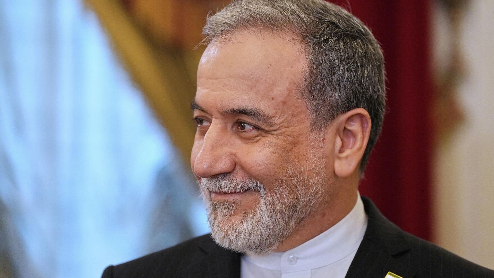 Аракчи поблагодарил Путина и Россию за поддержку Ирана