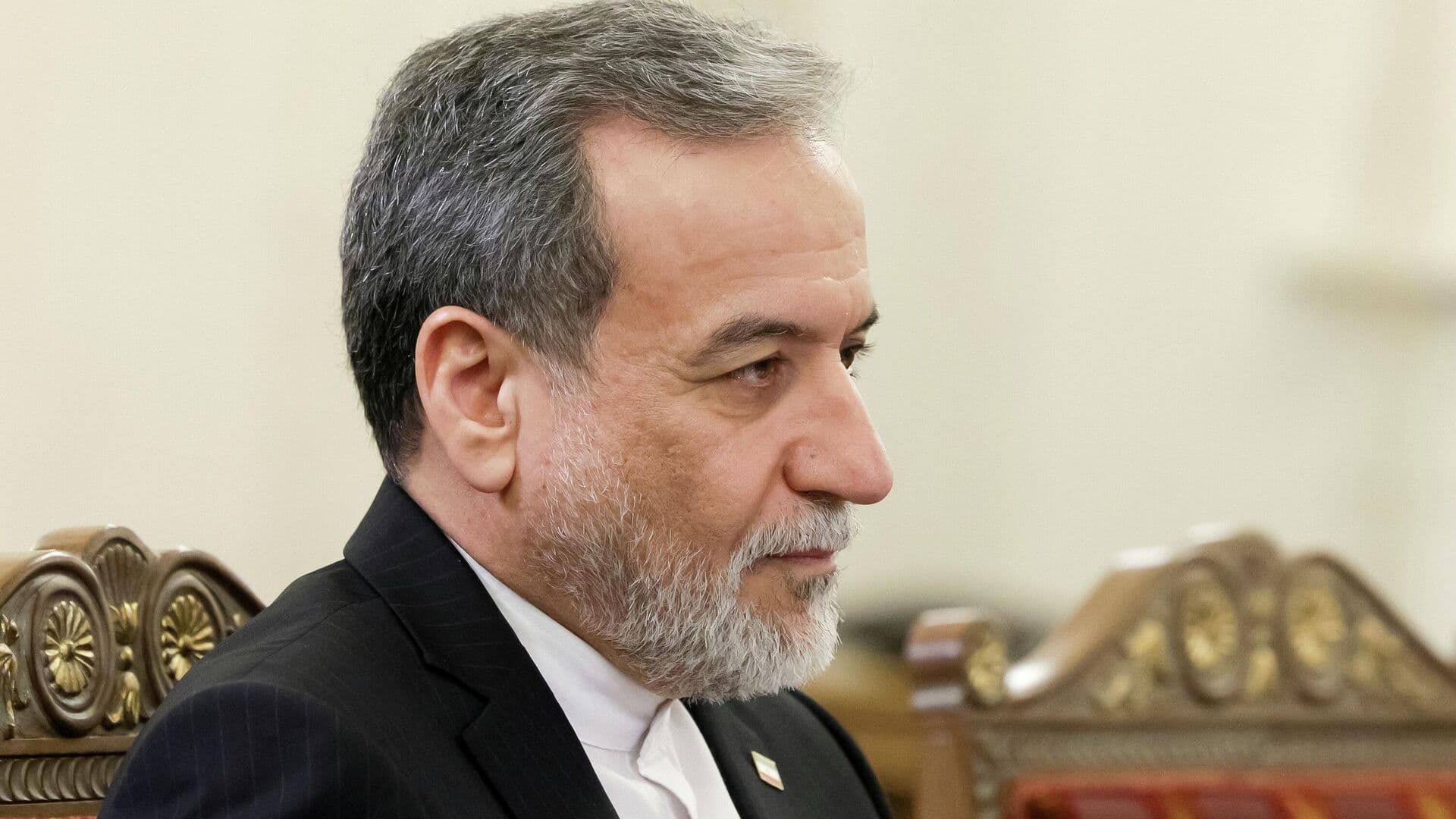 Аракчи рассказал Путину об усилиях по завершению конфликта с США