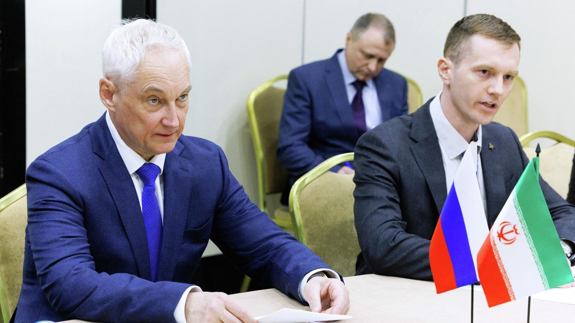 Белоусов в Бишкеке провел переговоры с замминистра обороны Ирана