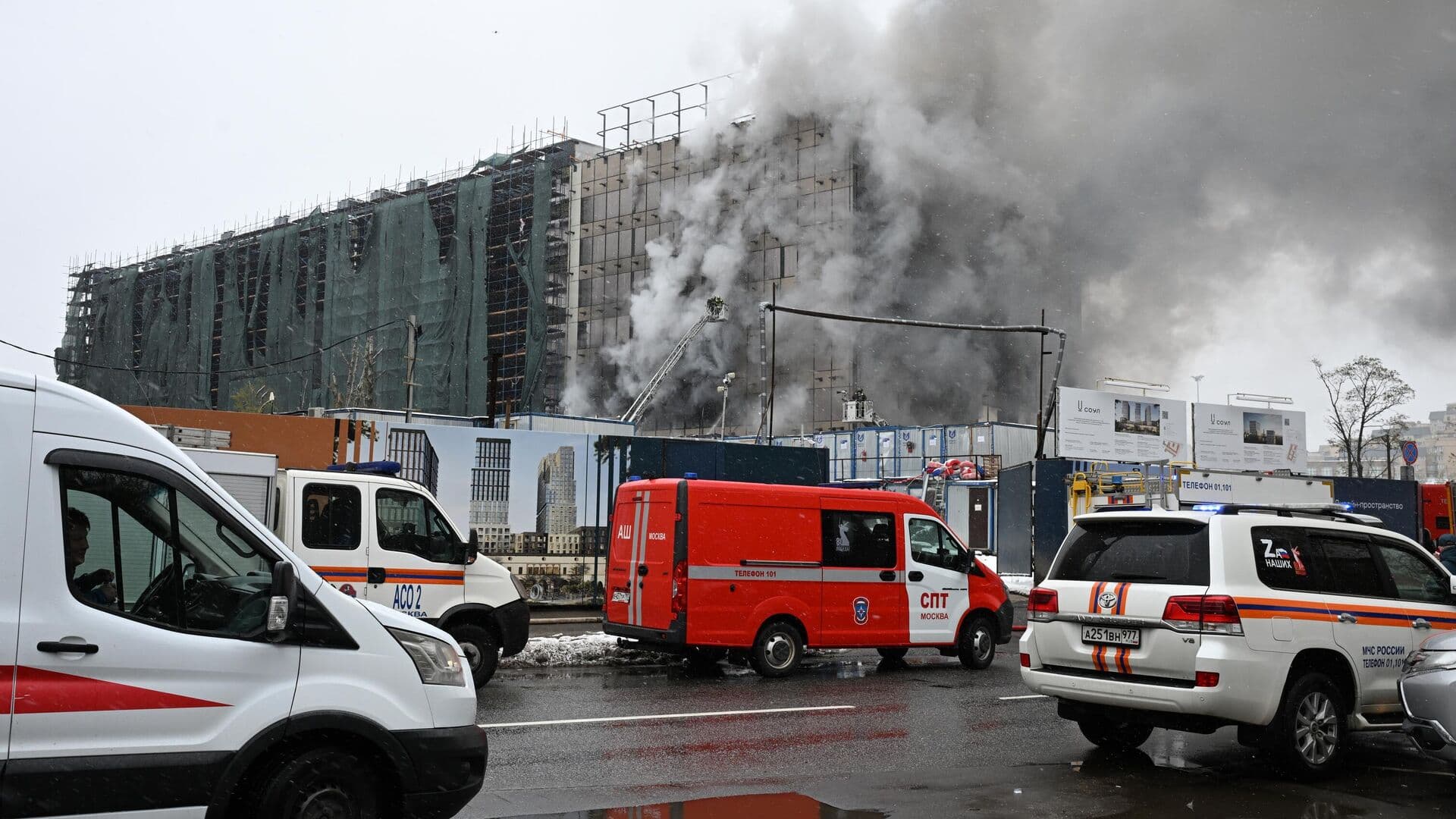В Москве при пожаре в новостройке погибли три человека