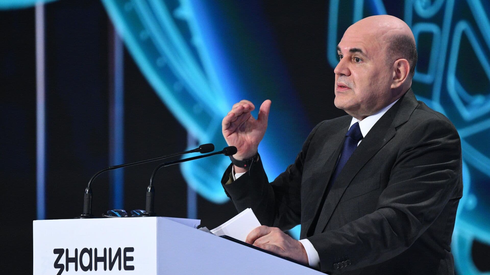 Мишустин назвал ключевые отрасли экономики в будущем