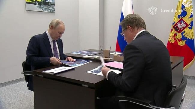 Путин встретился с министром здравоохранения