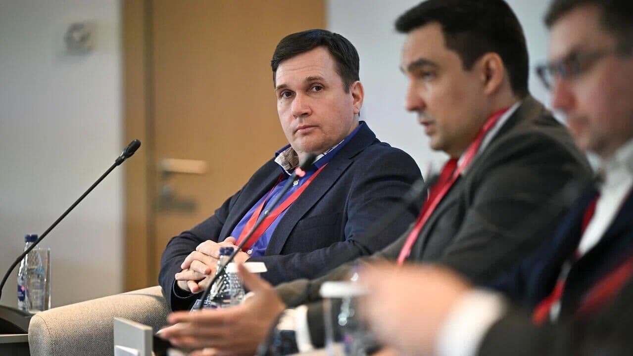 РЭЦ отмечает важность наставничества и готовности помогать молодежи