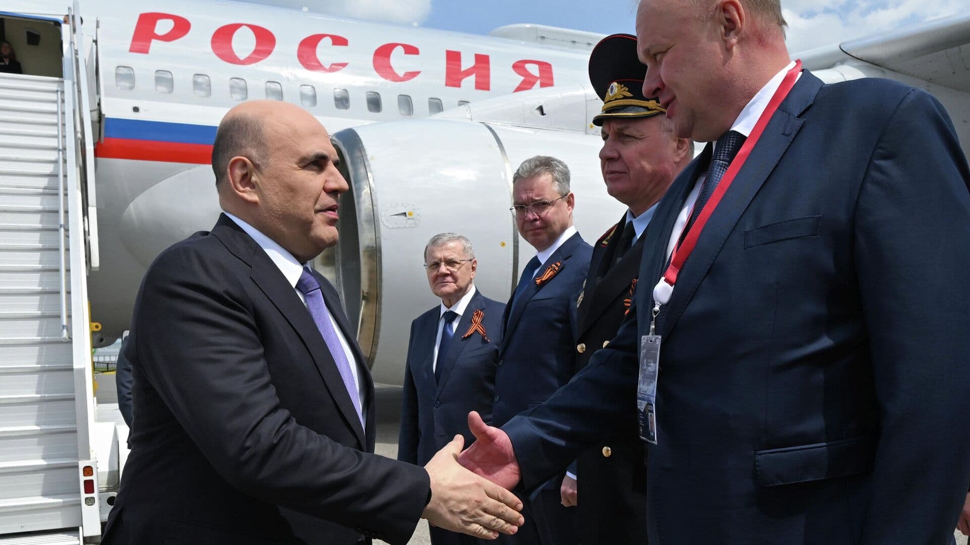 Мишустин прилетел в Минеральные Воды на Кавказский инвестиционный форум