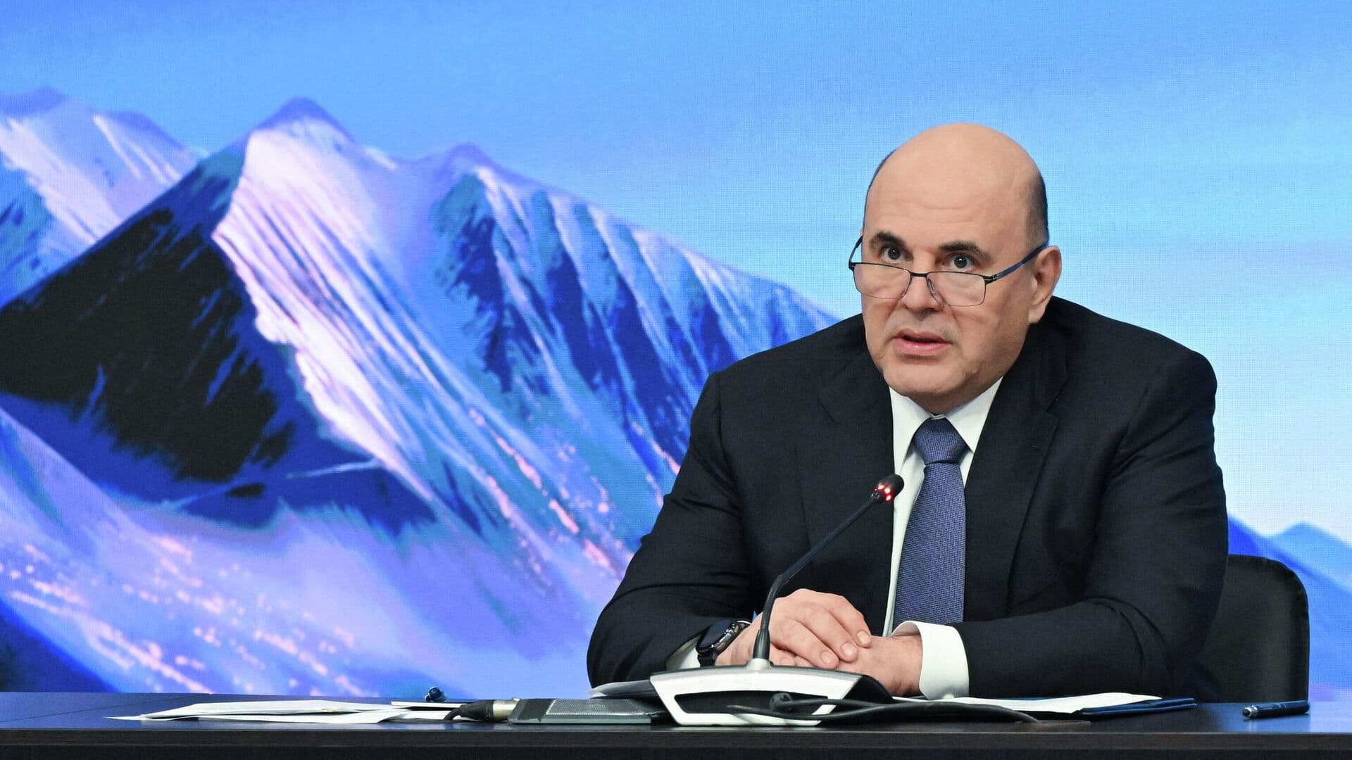 Мишустин призвал помочь пострадавшим от паводков на Северном Кавказе