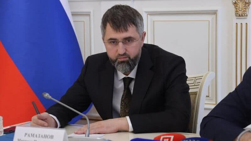 Путин поддержал выдвижение Рамазанова на пост главы правительства Дагестана