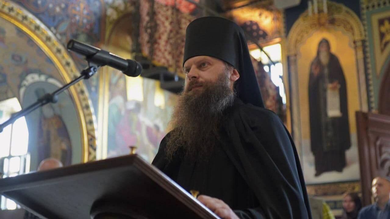 В Киеве задержали насельника Киево-Печерской лавры УПЦ