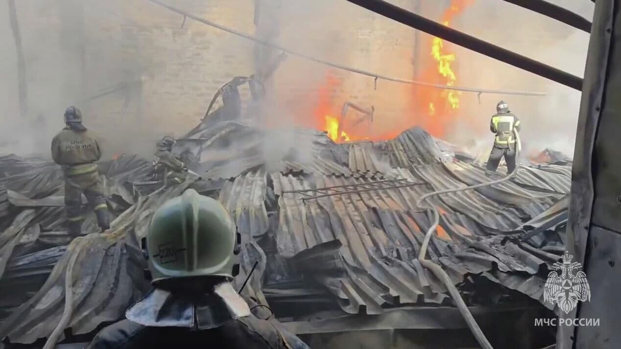 В подмосковной Кашире локализовали пожар на складе