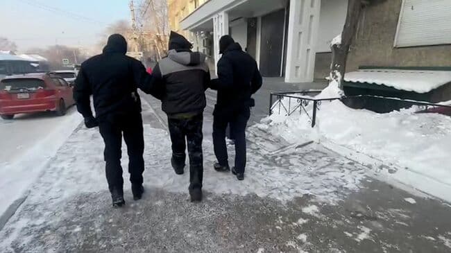 ФСБ задержала пятерых агентов Киева, собиравших данные об ОПК и бойцах СВО