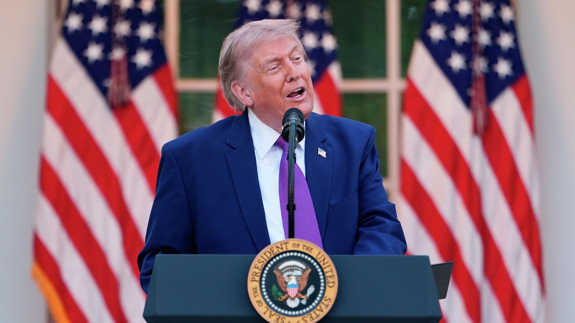 Трамп может помиловать 250 человек к 250-летию США, сообщили СМИ