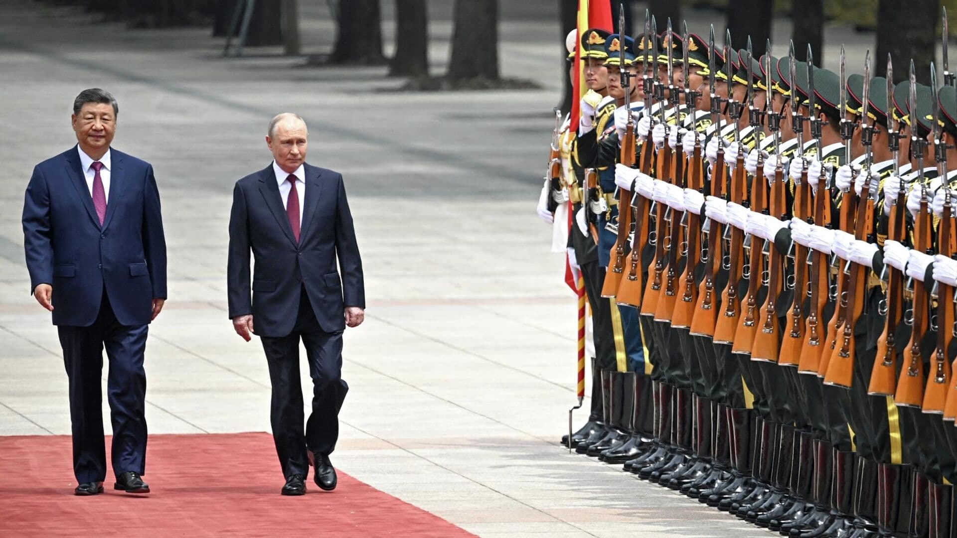 "Это пугает". Встреча Путина с Си Цзиньпином поразила журналиста